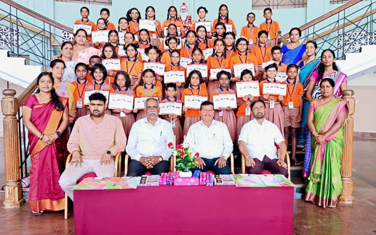 Suttur JSS Higher Primary School Students Excel in Pratibha Karanji Competitions